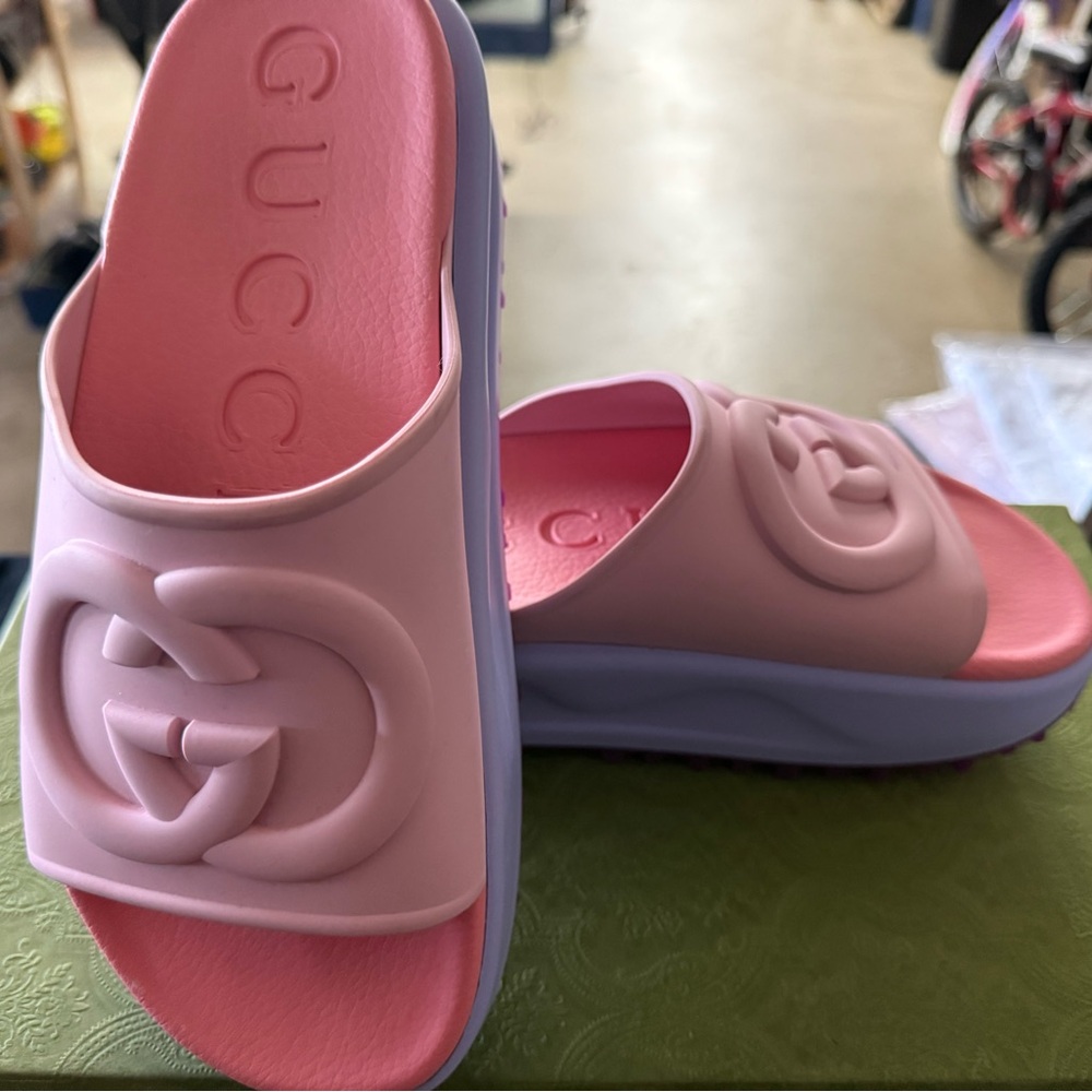 Gucci Miami slides